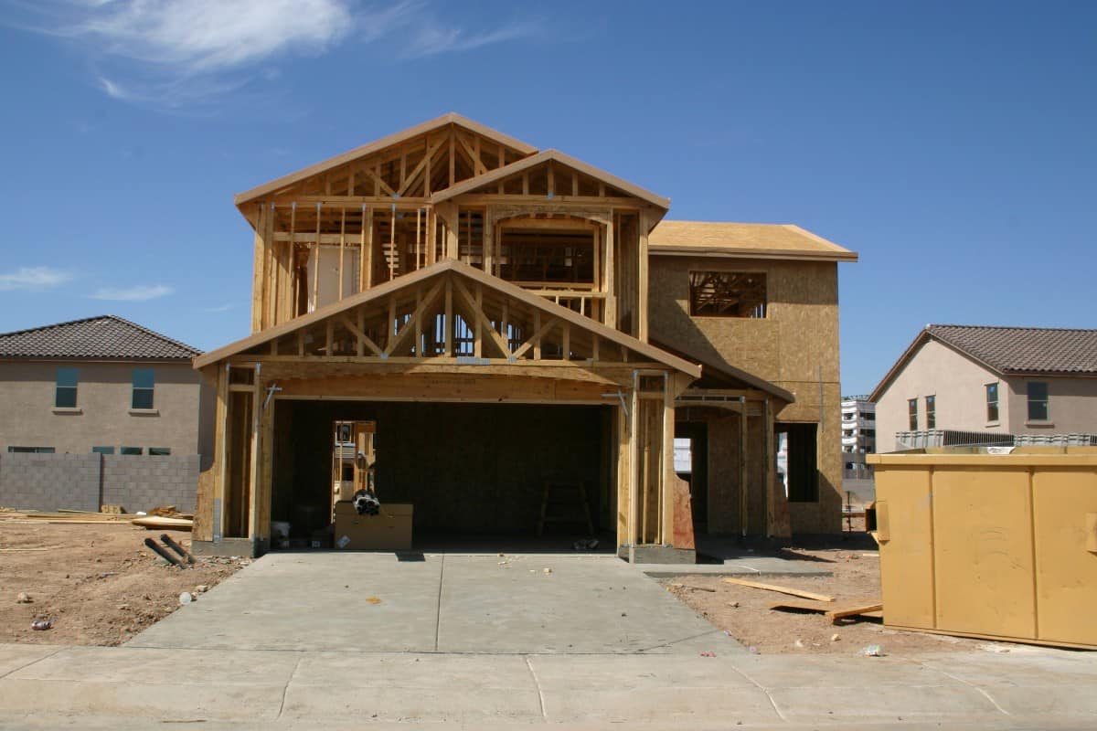 Should I Buy A Tract Home Pros and Cons