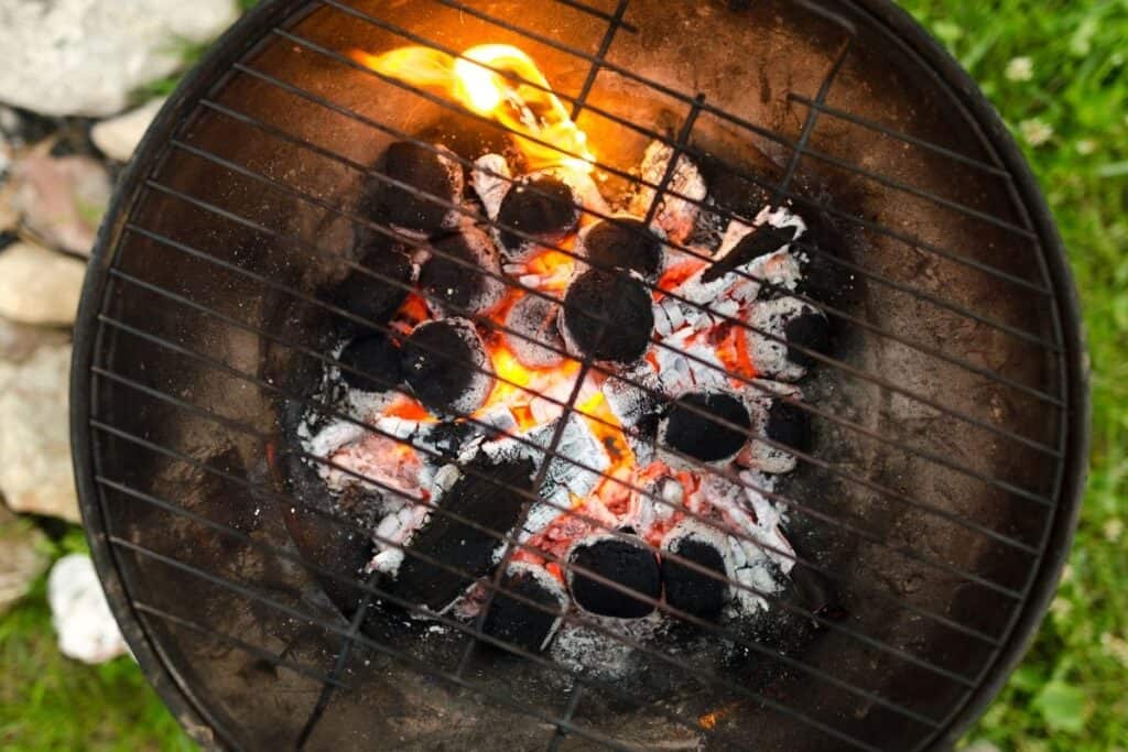 How To Put Out A Charcoal Grill (Safely!)