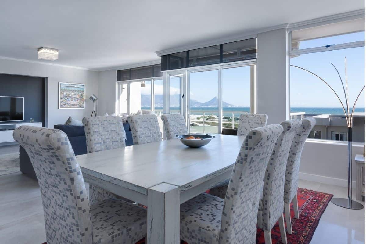 Black vs. White Windows A Simple Guide to Decide!