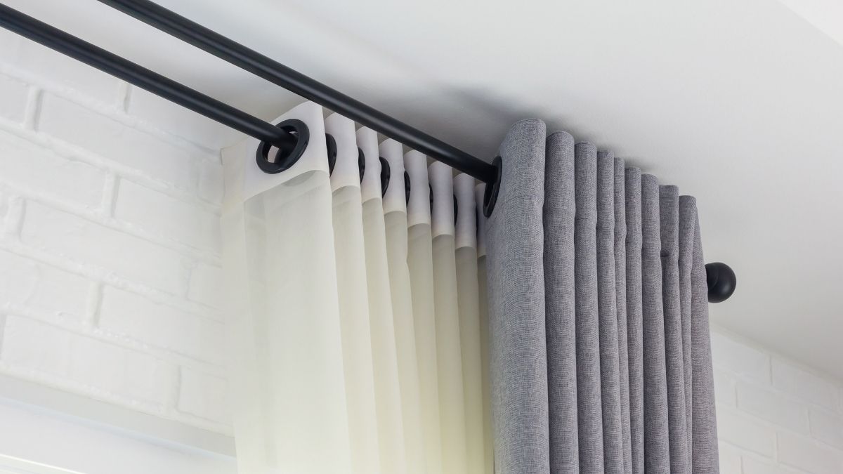 How Many Curtain Panels Per Window?