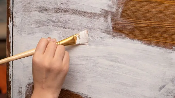 Applying chalk paint