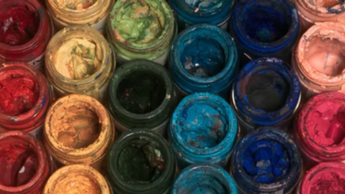 Can Paint Get Moldy?