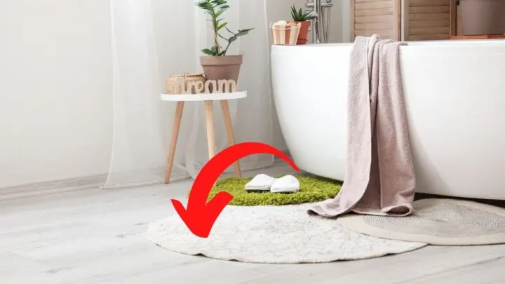 How To Dry A Bathroom Rug (The Right Way!)