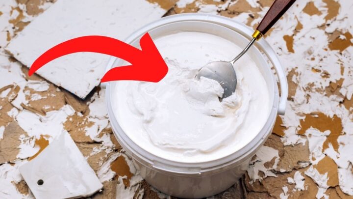 Plumbers Putty vs. Silicone (All You Need To Know)