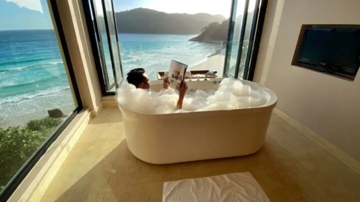 Soaking Tub