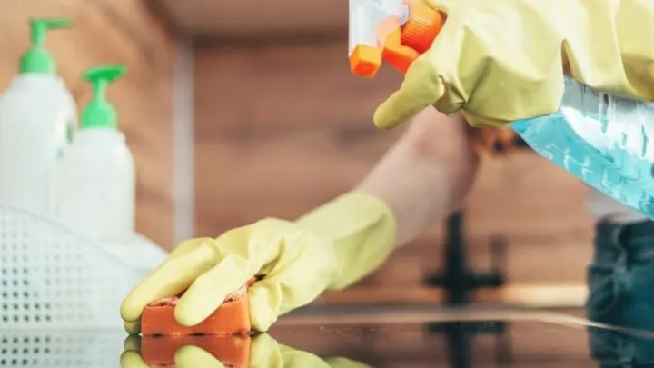 countertop cleaning