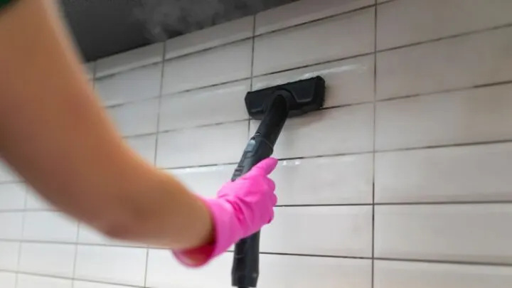 Cleaning Tiles Grout