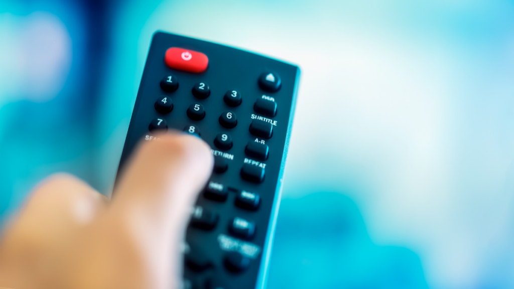 Do Universal Remotes Work On Smart TVs?