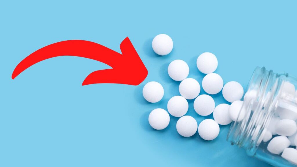 How Many Mothballs To Use In A Room, Garage, or Closet