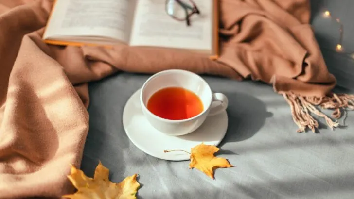 Beige scarf and a tea