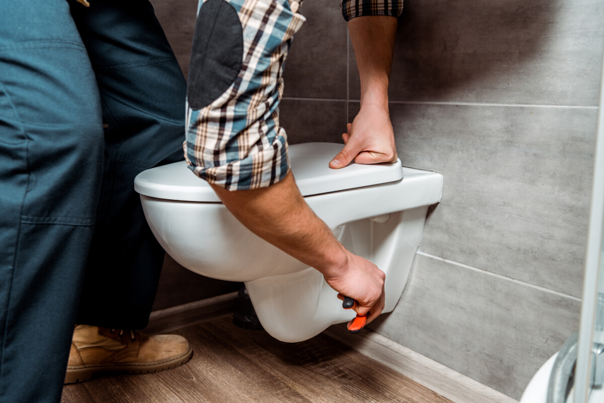 how-much-does-lowe-s-charge-to-install-a-toilet
