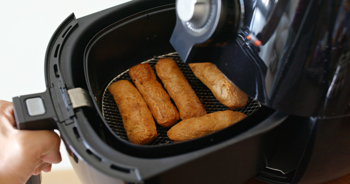 13 Reasons Why Your Air Fryer Smells