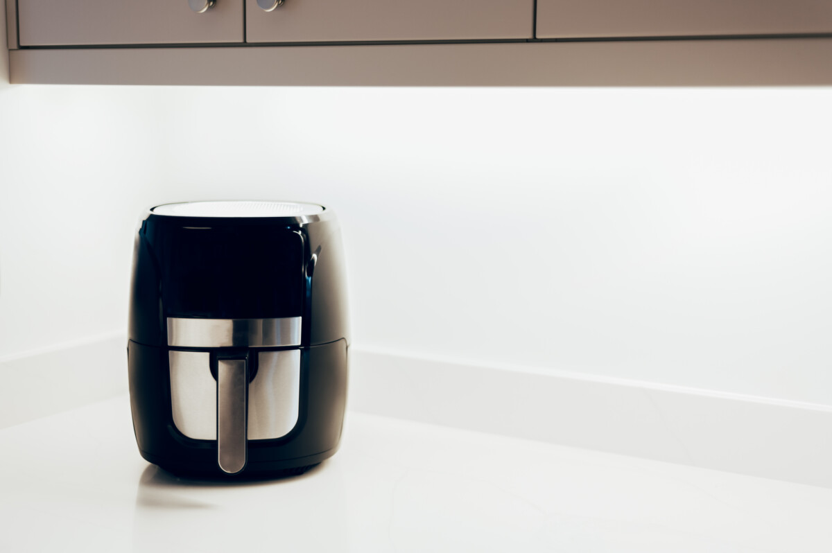 13 Reasons Why Your Air Fryer Smells