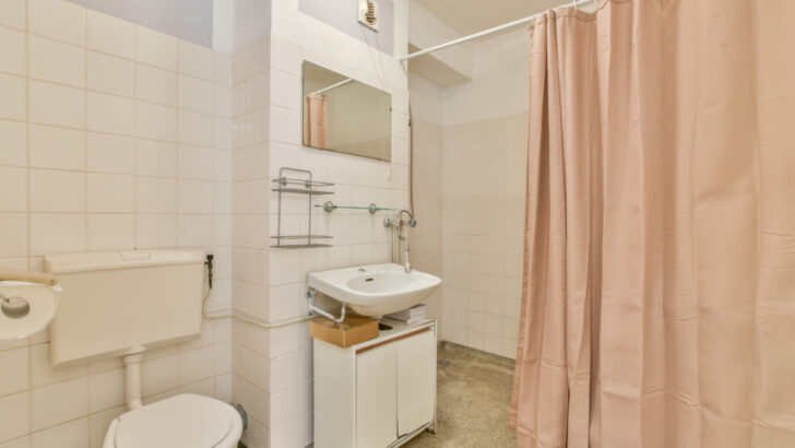 What is the best material for a shower curtain
