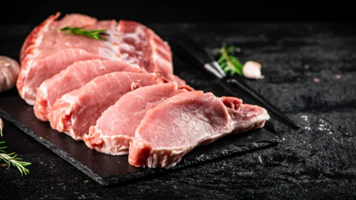What Are The Signs That Your Pork Chops Are Spoiled