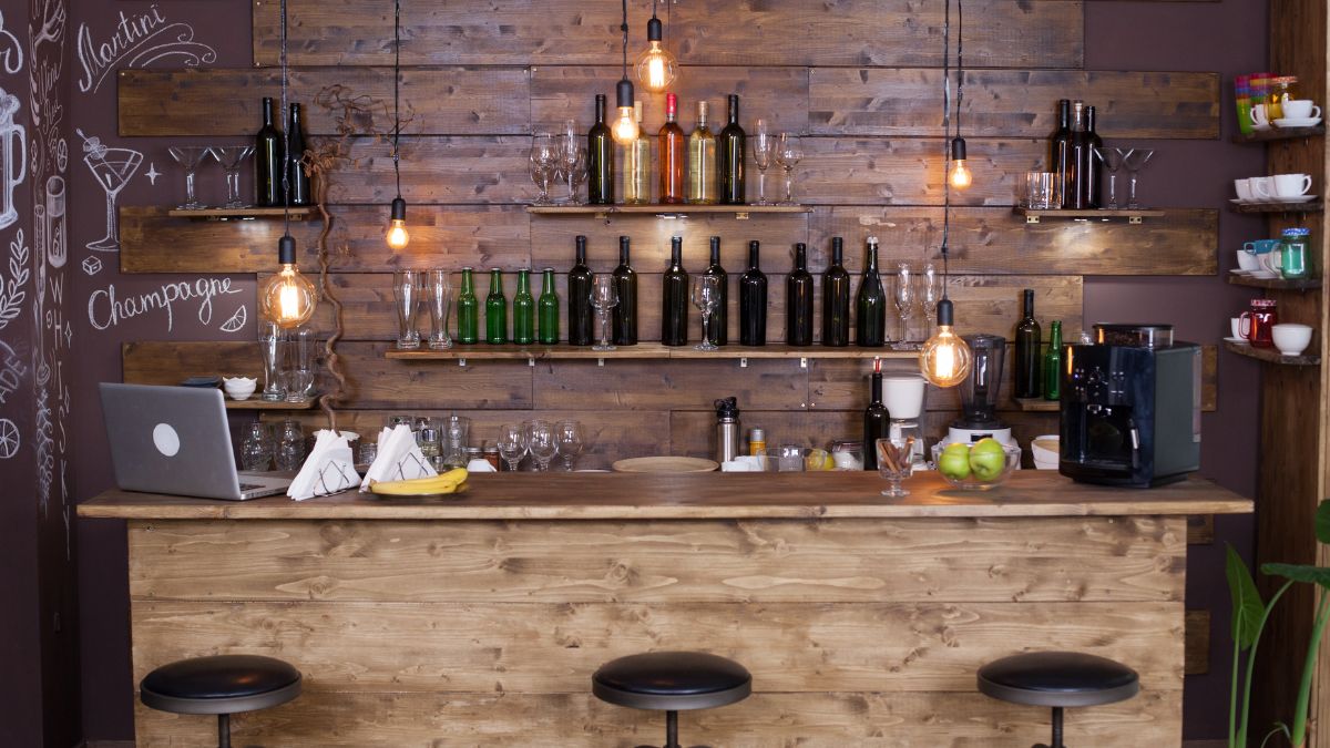 How to Design a Wet Bar: Tips and Ideas for Your Home